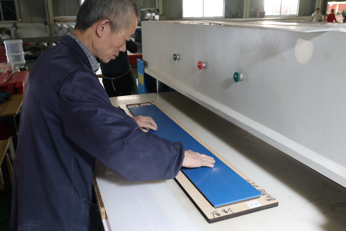 floor scrubber squeegee